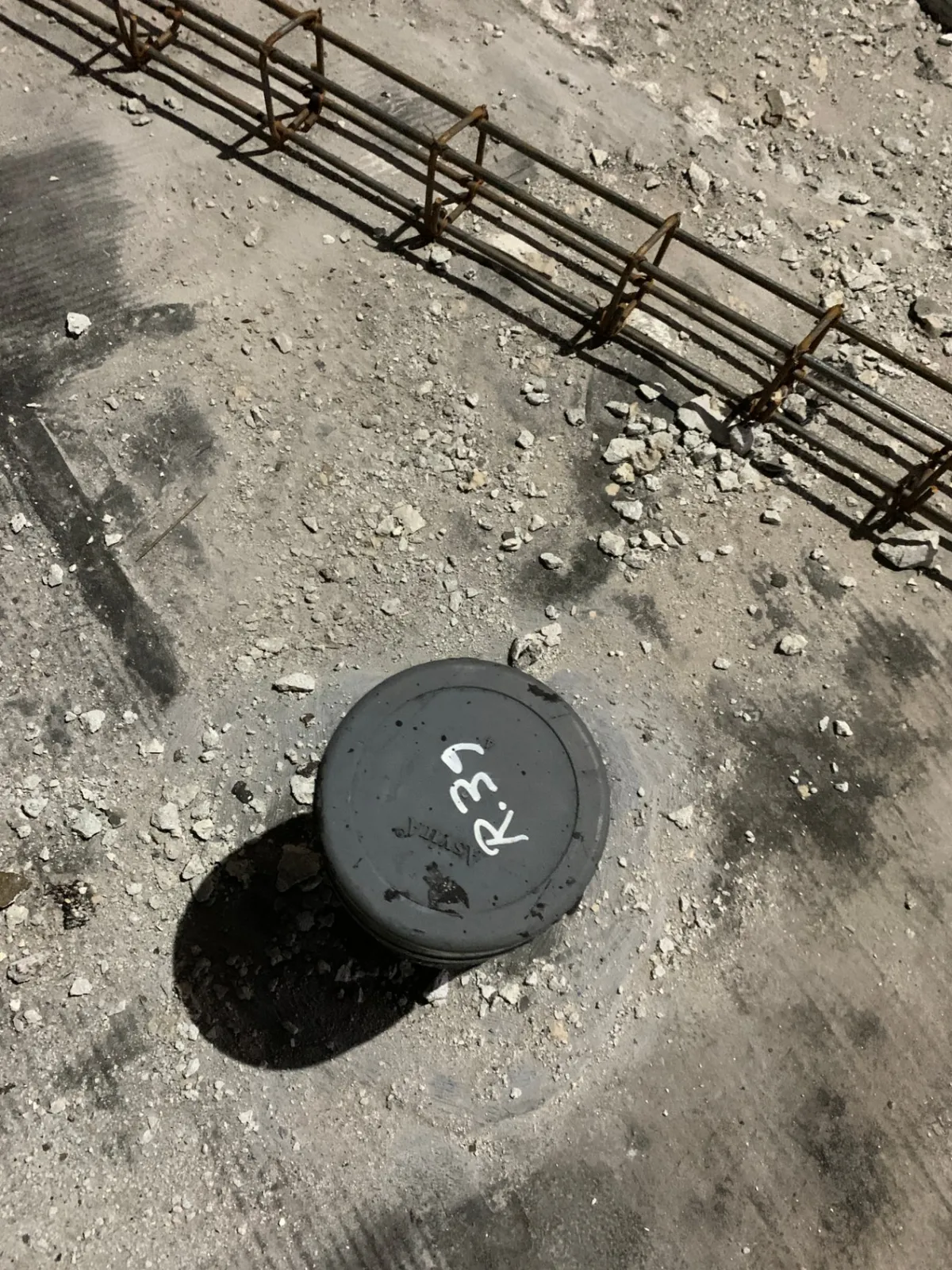 Galeri Pekerjaan Coring Lantai, Instalasi Pipa, Tes Kuat Tekan Beton