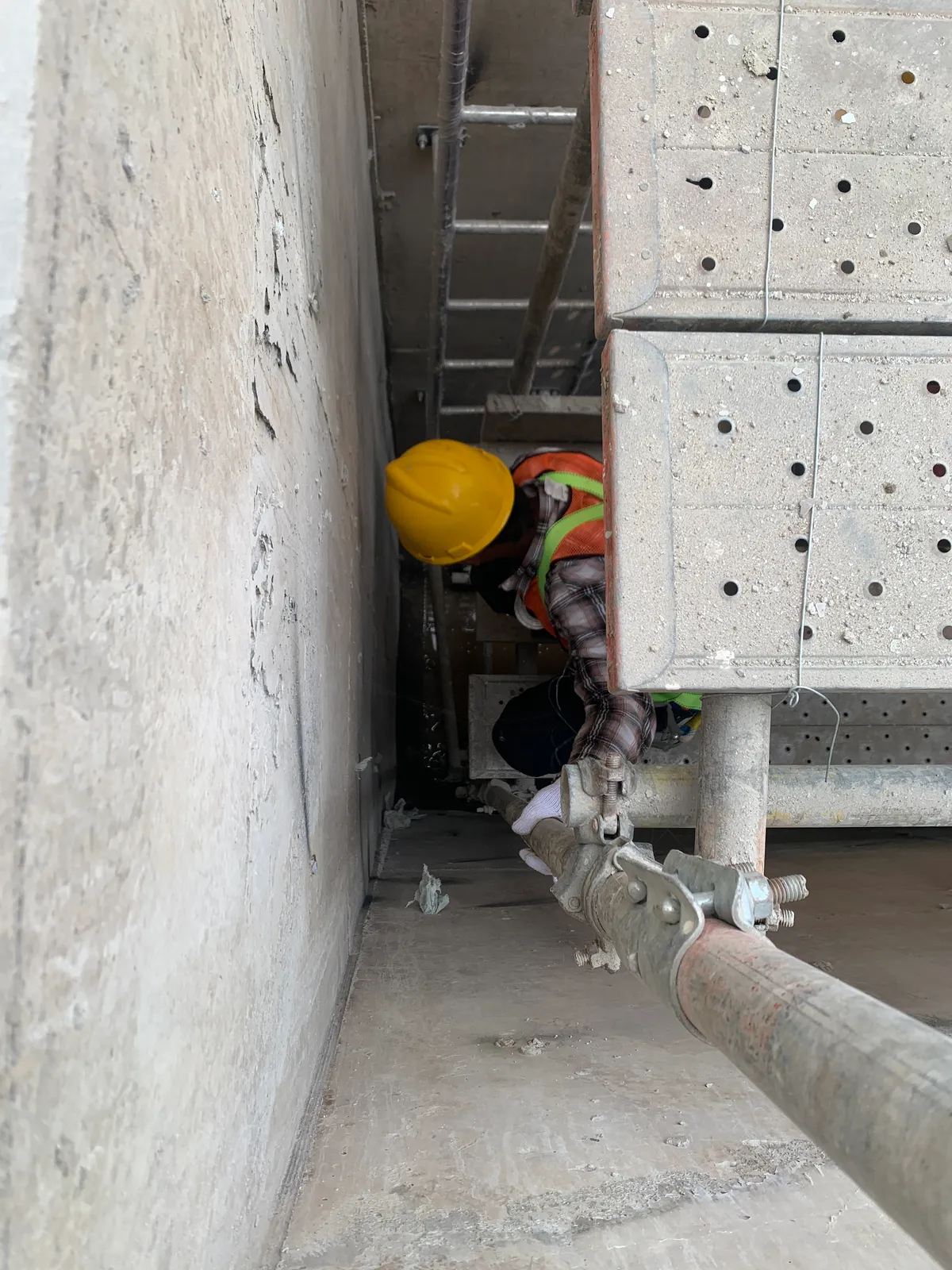 Galeri Pekerjaan Coring Dinding WWTP PT Givaudan Deltamas